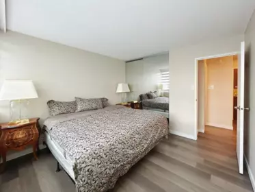Powder Room Photo of 606 1740 Comox Street, Vancouver, BC