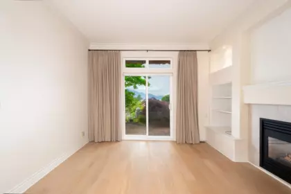 Primary Bedroom Photo of 43 Point Terrace, West Vancouver, BC