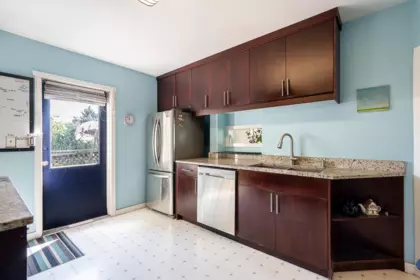 Breakfast Nook Photo of 423 Cumberland Street, New Westminster, BC