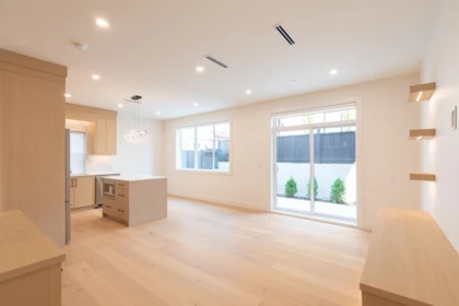 2 3615 Turner Street, Vancouver, BC, Vancouver — Half Duplex for sale
