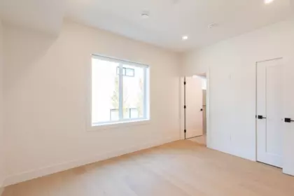 Office / Den Photo of 2 3615 Turner Street, Vancouver, BC