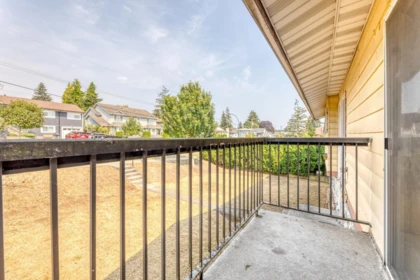 Kitchen Photo of 920 Harris Avenue, Coquitlam, BC