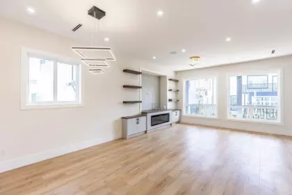 Kitchen Photo of 7080 192a Street, Surrey, BC