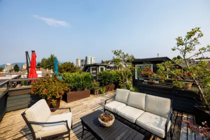 2 263 E 5th Street, North Vancouver, BC, North Vancouver — Townhouse for sale