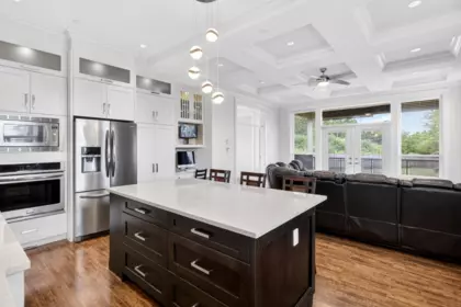 Kitchen Island Photo of 21833 51 Avenue, Langley, BC