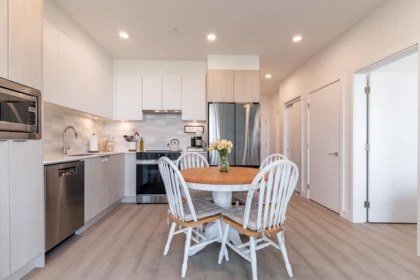 Kitchen Photo of 513 2463 Rabbit Drive, Tsawwassen, BC