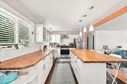 Kitchen Photo of 1617 Stella Place, Port Coquitlam, BC