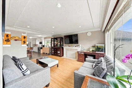 Breakfast Nook Photo of 4820 Moss Street, Vancouver, BC