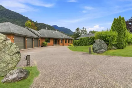 Exterior Rear Photo of 4320 Estate Drive, Sardis - Chwk River Valley, BC