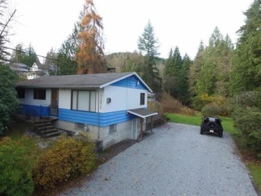 Pantry Photo of 33875 Richards Avenue, Mission, BC