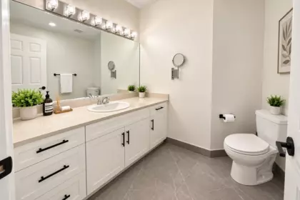 Powder Room Photo of 17 7140 132 Street, Surrey, BC