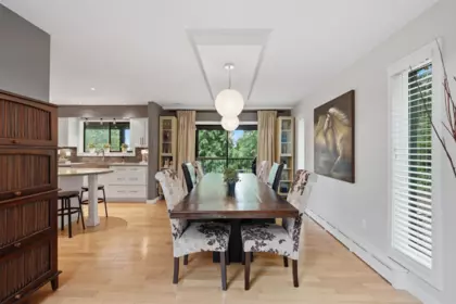 Kitchen Island Photo of 2261 Hill Drive, North Vancouver, BC
