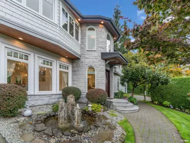 760 Burley Drive, West Vancouver, BC, West Vancouver — Single Family Residence for sale