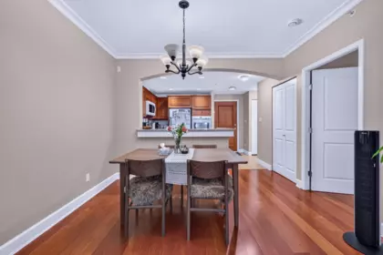 Family Room Photo of 213 5770 Oak Street, Vancouver, BC