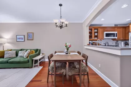 Kitchen Island Photo of 213 5770 Oak Street, Vancouver, BC