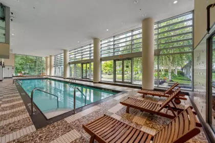Hot Tub / Spa Photo of 807 590 Nicola Street, Vancouver, BC