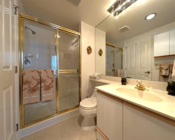 Entry Foyer Photo of 2230 4825 Hazel Street, Burnaby, BC