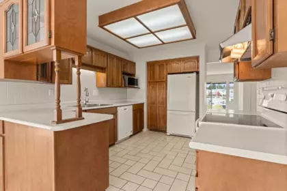 Family Room Photo of 232 32691 Garibaldi Drive, Abbotsford, BC