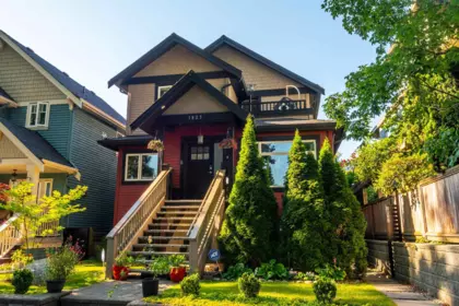 Exterior Rear Photo of 1931 E 7th Avenue, Vancouver, BC