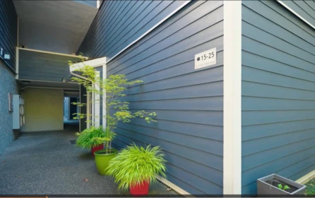 Entry Foyer Photo of 16 9151 Forest Grove Drive, Burnaby, BC