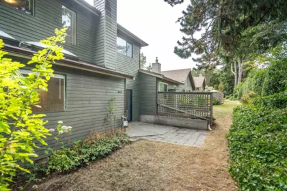 Hot Tub / Spa Photo of 1768 Lilac Drive, Surrey, BC