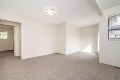 Mudroom Photo of 1768 Lilac Drive, Surrey, BC