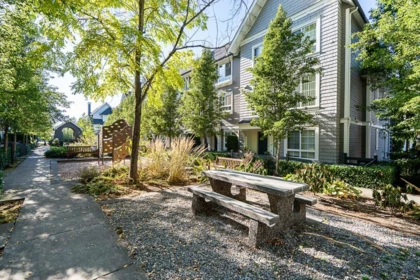 Front Yard Photo of 3 8476 207a Street, Langley, BC