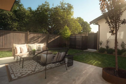 Outdoor Patio Photo of 2 812 E 26th Avenue, Vancouver, BC