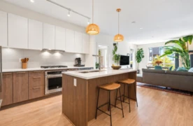 105 625 E 3rd Street, North Vancouver, BC