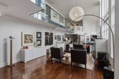 Dining Area Photo of 401 988 Richards Street, Vancouver, BC