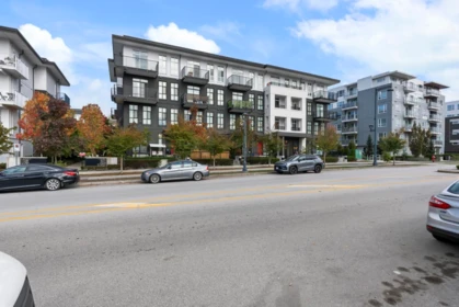 Hot Tub / Spa Photo of 216 13933 105 Boulevard, Surrey, BC