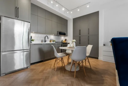 Kitchen Island Photo of 216 13933 105 Boulevard, Surrey, BC