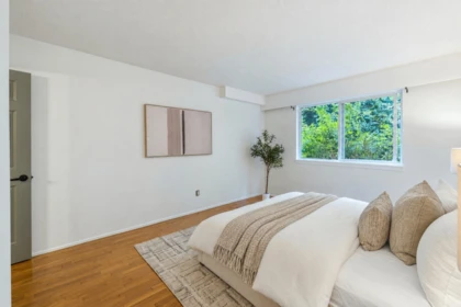 Bedroom 3 Photo of 403 555 W 28th Street, North Vancouver, BC