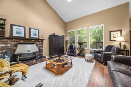Breakfast Nook Photo of 34629 Immel Street, Abbotsford, BC