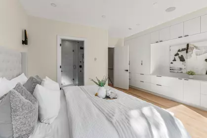 Guest Bathroom Photo of 2837 W 31st Avenue, Vancouver, BC