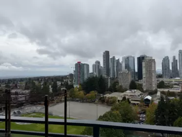 2004 4900 Lennox Lane, Burnaby, BC, Burnaby — Apartment/Condo for sale