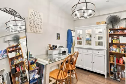 Primary Bathroom Photo of 302 11077 Ravine Road, Surrey, BC