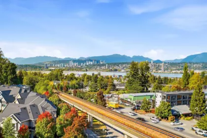 Swimming Pool Photo of 302 11077 Ravine Road, Surrey, BC