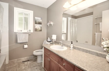 Bedroom 3 Photo of 35807 Sunridge Place, Abbotsford, BC