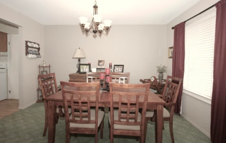 Kitchen Island Photo of 35807 Sunridge Place, Abbotsford, BC