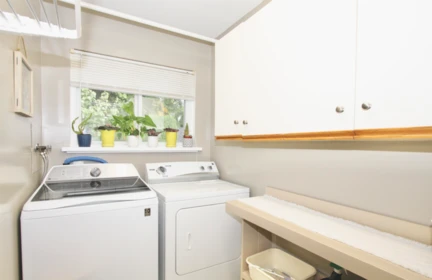 Laundry Room Photo of 35807 Sunridge Place, Abbotsford, BC