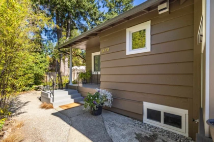 Outdoor Patio Photo of 5670 Trident Avenue, Sechelt, BC