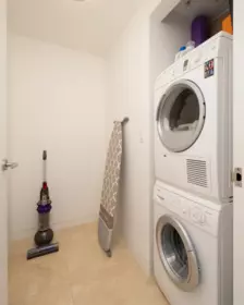 Laundry Room Photo of 3403 838 W Hastings Street, Vancouver, BC