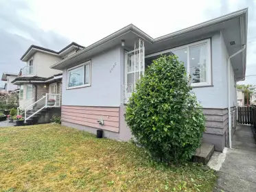 6085 Victoria Drive, Vancouver, BC, Vancouver — Single Family Residence for sale
