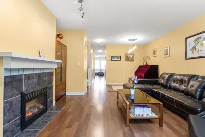 9 8131 General Currie Road, Richmond, BC, Richmond — Townhouse for sale