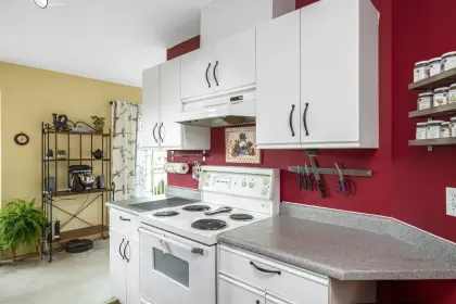 301 8934 Mary Street, Chilliwack, BC, Chilliwack — Apartment/Condo for sale