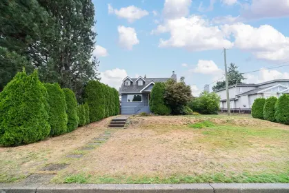 4313 Victory Street, Burnaby, BC, Burnaby — Single Family Residence for sale
