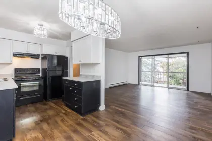 202 31855 Peardonville Road, Abbotsford, BC, Abbotsford — Apartment/Condo for sale