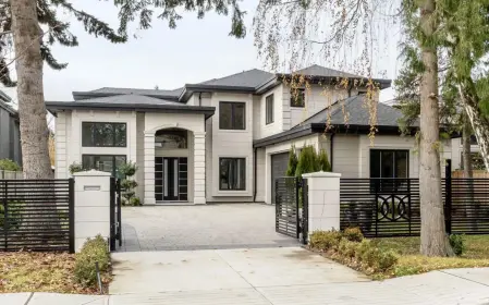 7551 Bridge Street, Richmond, BC, Richmond — Single Family Residence for sale