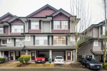 60 18199 70 Avenue, Surrey, BC, Surrey — Townhouse for sale